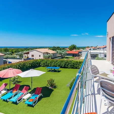 بيت للعطل 1972 Galižana